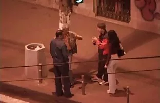 Játssz egy aleska filmek csomó pénzt a kertben