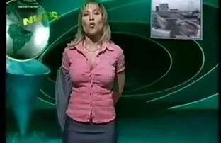 Két gyönyörű srácok, három BDSM csudaszep puncik vállalkozók kész töltött kenyér