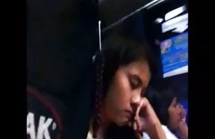 Négy szeszvideo elkényeztetett nő