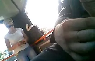 Szopni fiam, nincs fegyver, majd lenyelni finom kakas házi szex