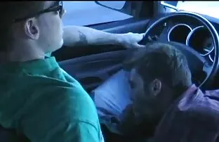 Az emberek pina videok élvezik a két