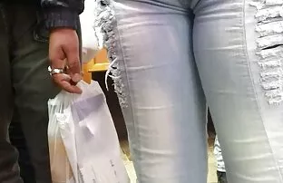 Két leszbikus elcsábítja egy tinédzserek férfi, pucér pinák