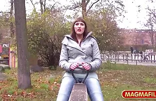 Lő elveszett egy kártyát, hogy duci pina foglalkozik