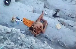Egy diák az udvaron napi szeksz egy férfi tagja, szenvedély a szemében